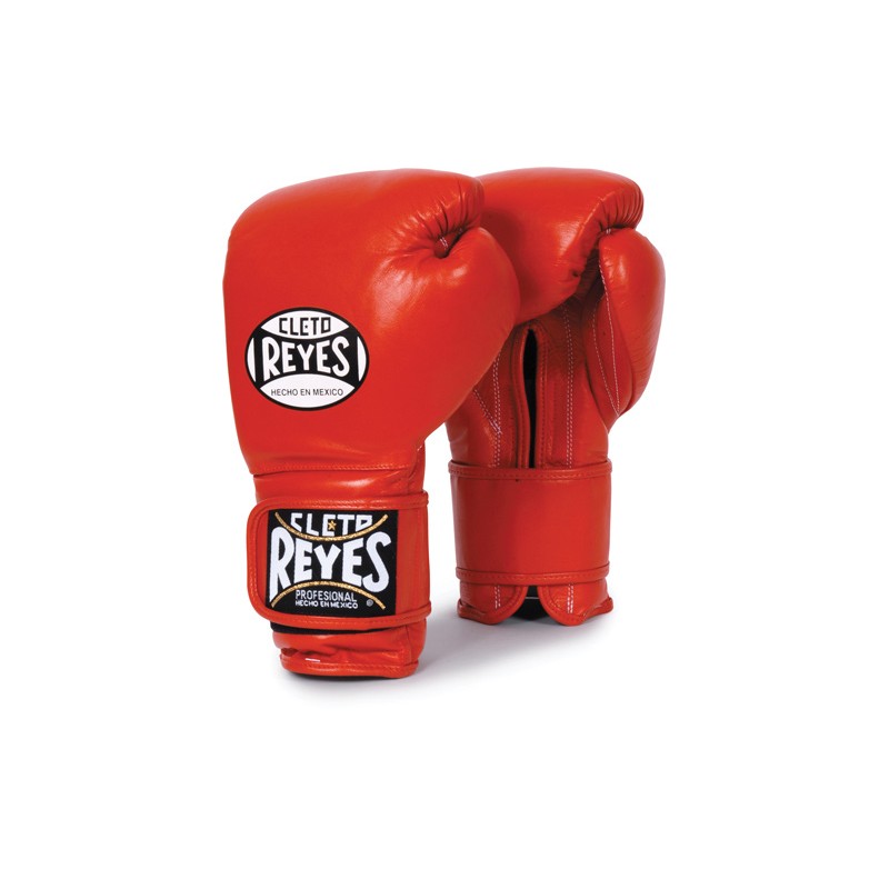 Cleto Reyes на мешке