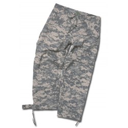 Diffgital trousers or camouflage