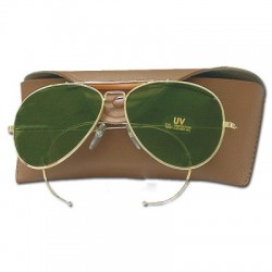 Óculos de sol com vidro verde