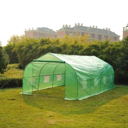 Gartenhaus oder Terrasse für Pflanzenanbau.