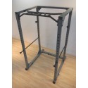 MONSTER TEELFLEX POWER RACK MIT DOMINIERTER BAR