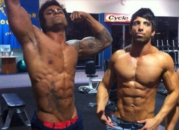 Zyzz with his brother Chestbrah