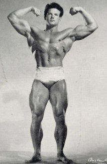 Steve Reeves, fisiculturista com físico aesthetics de ginásio