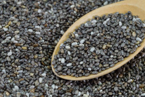 As sementes de chia são exemplos de alimentos proteicos