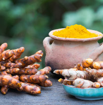 Integratore di curcuma per tagliare il grasso