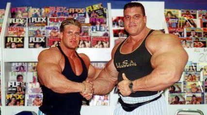 Greg Kovacs e Jay Culter, bodybuilder in fase di massa