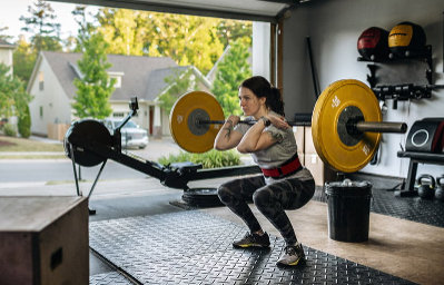 Musculation à domicile pour femme