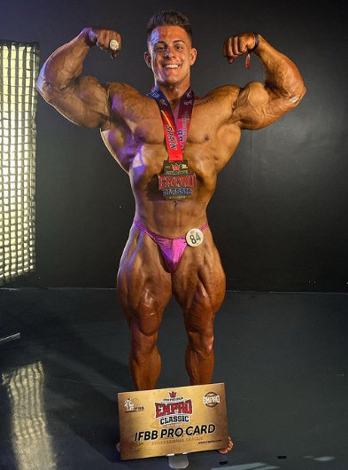 Joan Pradells musculação IFBB PRO