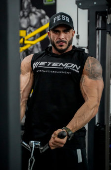 Fede Guevara, Bodybuilding-Trainer in Spanien