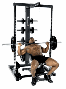 execution of the incline bench press in multipower