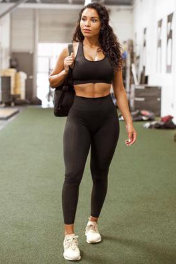 What clothes to wear to the gym if you are a woman