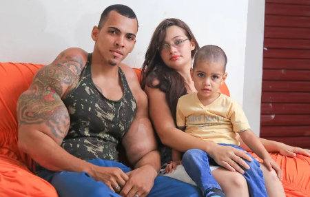 Romario Dos Santos Alves, Synthol man