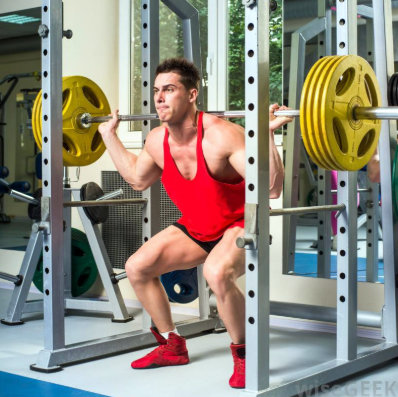 ejercicios para ganar volumen muscular en el gimnasio